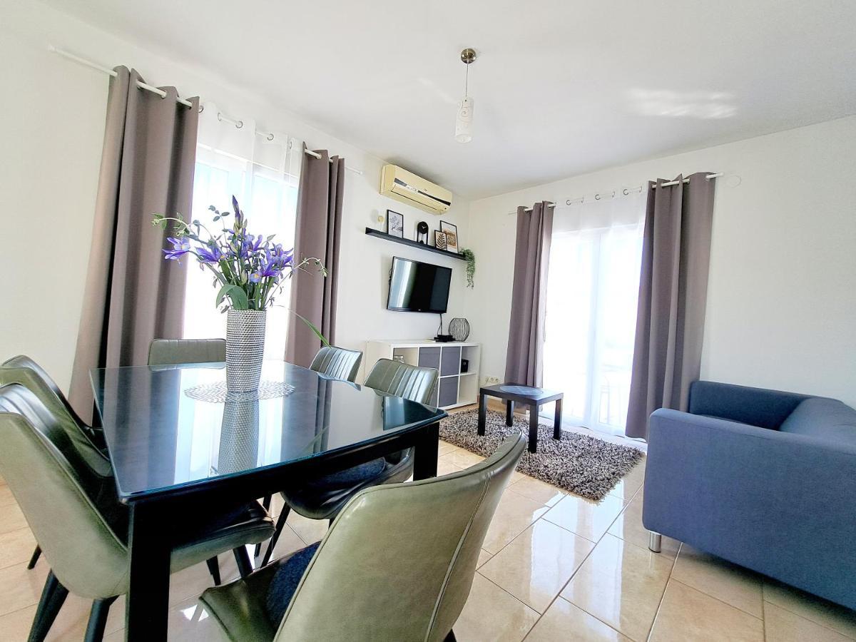 Apartment In Μούρτερ Εξωτερικό φωτογραφία