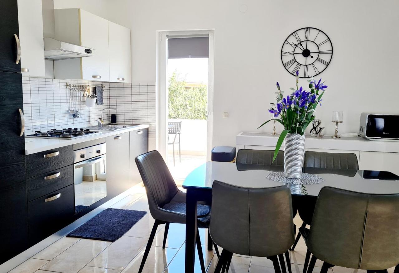 Apartment In Μούρτερ Εξωτερικό φωτογραφία
