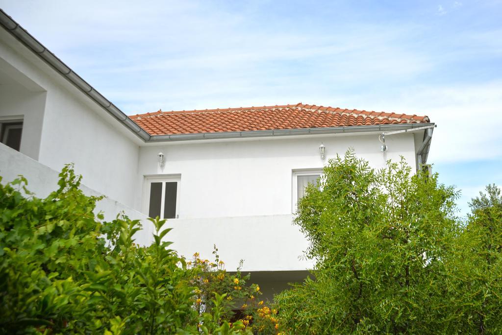 Apartment In Μούρτερ Εξωτερικό φωτογραφία