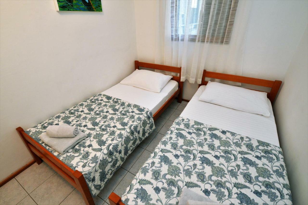 Apartment In Μούρτερ Εξωτερικό φωτογραφία
