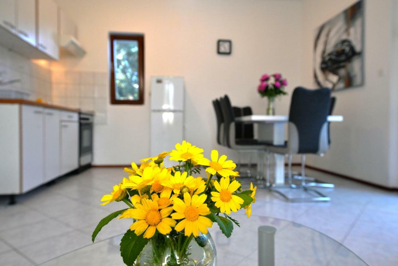 Apartment In Μούρτερ Εξωτερικό φωτογραφία